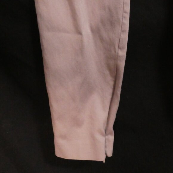 GUESS By Marciano | size 6 | Lilac Tailored Pants | Double Hook and Zip Closure - Picture 8 of 15